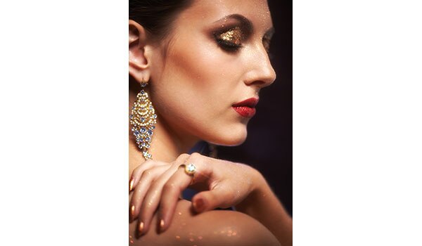 3 WAYS TO AMP UP YOUR BEAUTY BOX FOR DIWALI