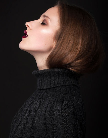 bold beauty trends to try silver hair 430x550 bold beauty trends to try silver hair 430x550