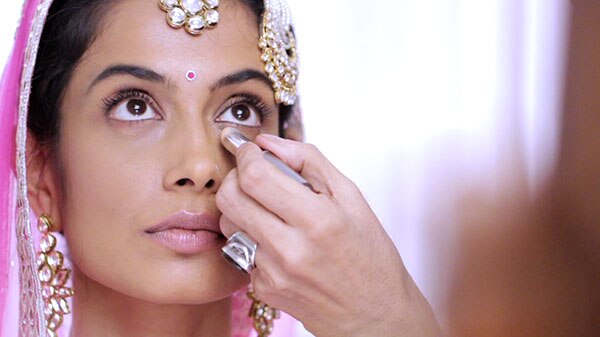 bridal makeup 600x400 bridal makeup 600x400