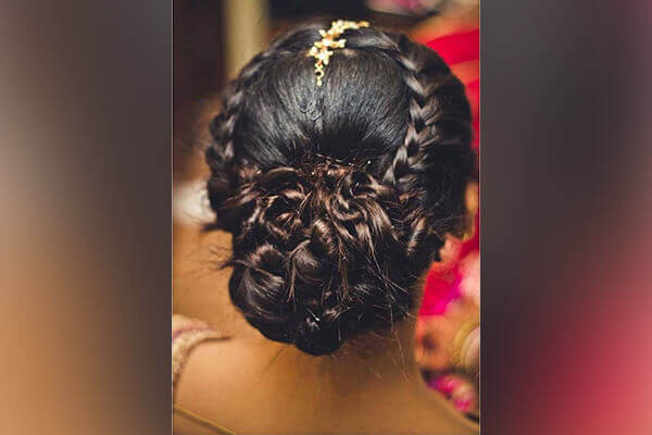 side swept%20messy%20fishtail%20braid%20hairstyle side swept%20messy%20fishtail%20braid%20hairstyle