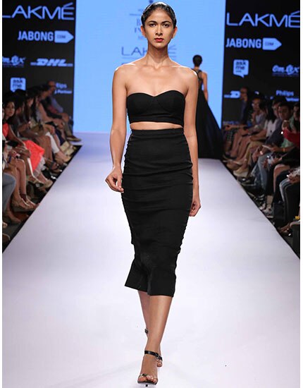 harpers bazaar mulmul project wardrobe must haves 430x550 harpers bazaar mulmul project wardrobe must haves 430x550