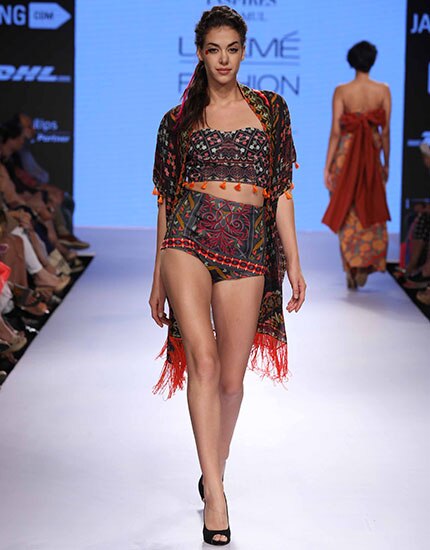 harpers bazaar mulmul project wardrobe must haves 430x550 harpers bazaar mulmul project wardrobe must haves 430x550