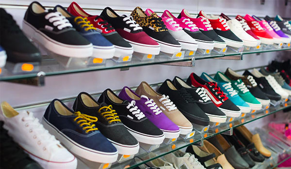 How to pair your sneakers with everything