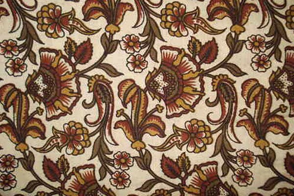 indian handlooms fabrics kanjeevaram tamil nadu 600x400 indian handlooms fabrics kanjeevaram tamil nadu 600x400