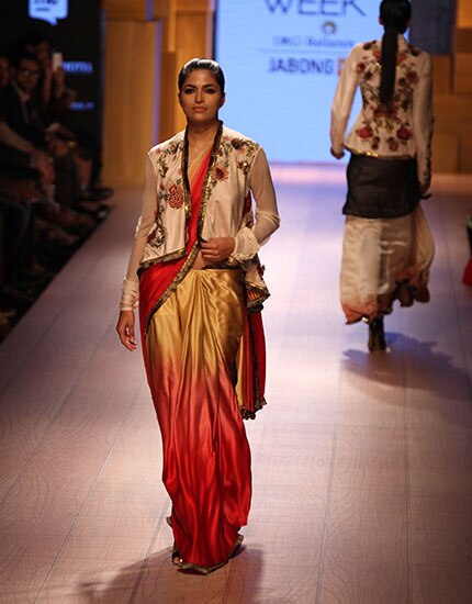 lakme fashion week day 4 monisha jaising 430x550 lakme fashion week day 4 monisha jaising 430x550