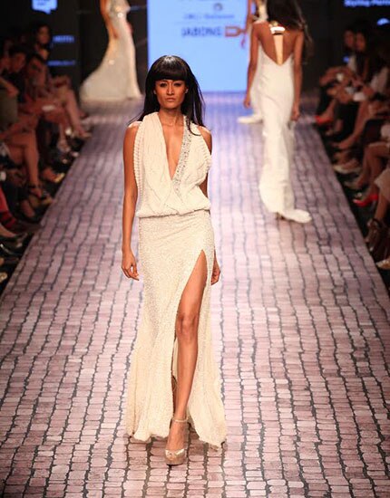 lakme fashion week day 4 monisha jaising 430x550 lakme fashion week day 4 monisha jaising 430x550