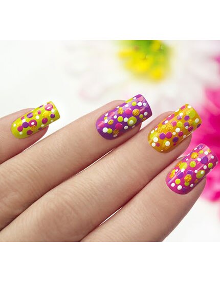 manicure trends for wedding functions shimmer 430x550 manicure trends for wedding functions shimmer 430x550