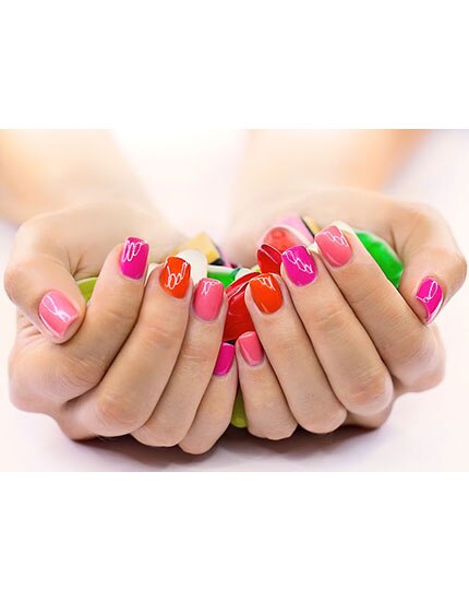 manicure trends for wedding functions shimmer 430x550 manicure trends for wedding functions shimmer 430x550