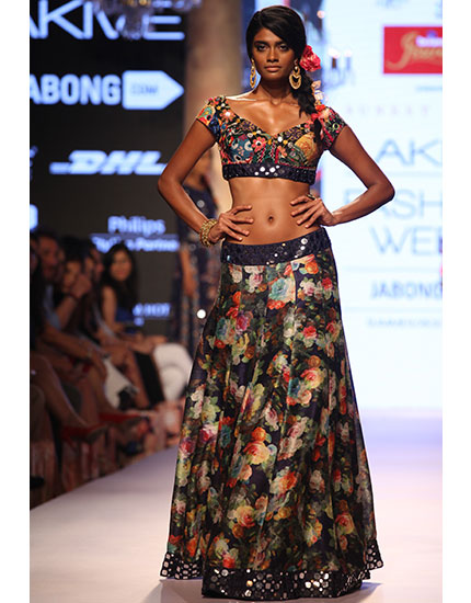 lakme fashion week 2015 couture trends 430x550