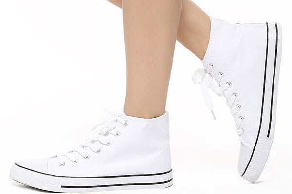 Hot in high tops Hot in high tops