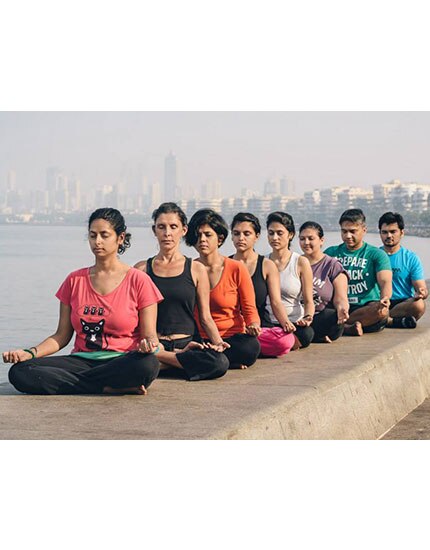 yoga class to enjoy experience 430x550 yoga class to enjoy experience 430x550